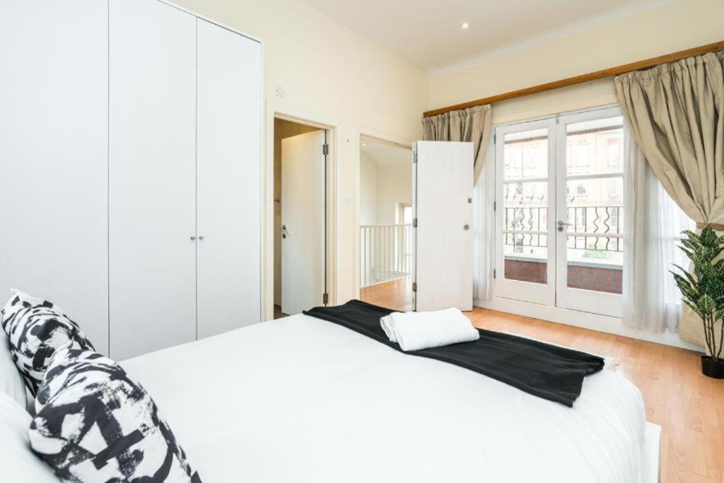 Vilă Comfortable Family Londra